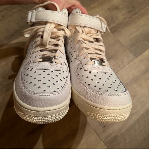 NEW Nike Air Force 1 Mid Cut Out Stars Summit White - Picture 8 of 11